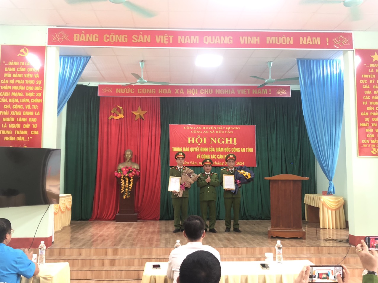 Hội nghị thông báo quyết định của Công an tỉnh Hà Giang về công tác cán bộ
